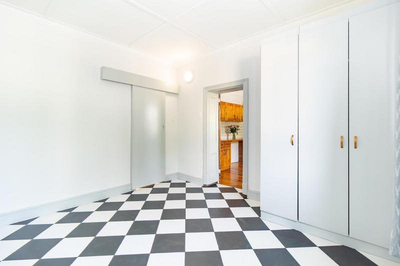 5 Bedroom Property for Sale in Observatory Western Cape